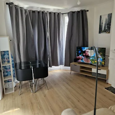 A Lovely One Bedroom In Hither Green Lane London Exterior foto